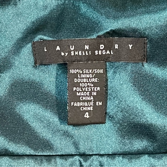 Laundry by Shelli Segal silk dress. - Picture 10 of 12